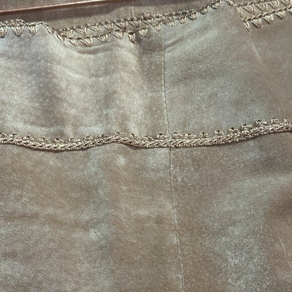 Cache Suede Pants with Hand Crochet Peekaboo Insert at Bottom Camel Tan Sz 2 - Picture 7 of 14